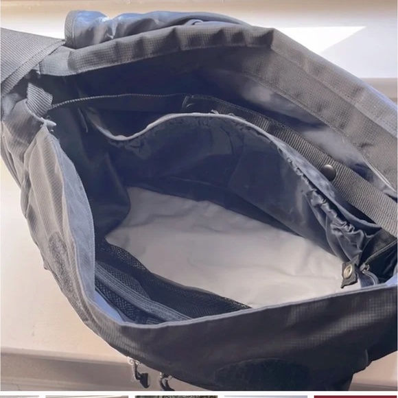 Columbia Diaper Bag - Picture 10 of 12